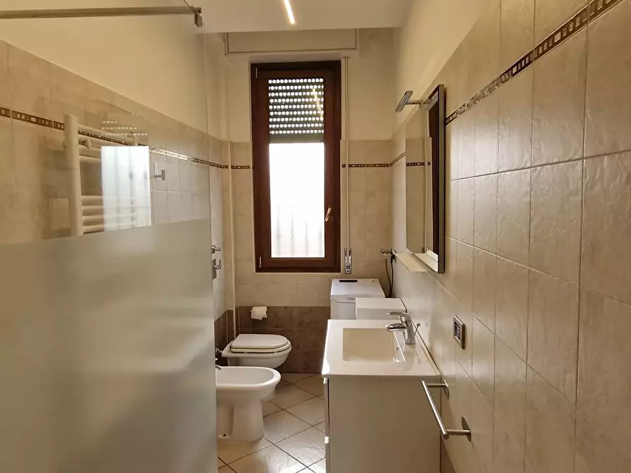 Immagine 5 di Appartamento in affitto  in via toti a Cologno Monzese