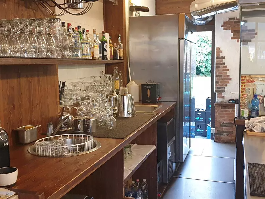 Immagine 5 di Pizzeria / Pub in vendita  in Via Beato Angelico 2 a Muggiò