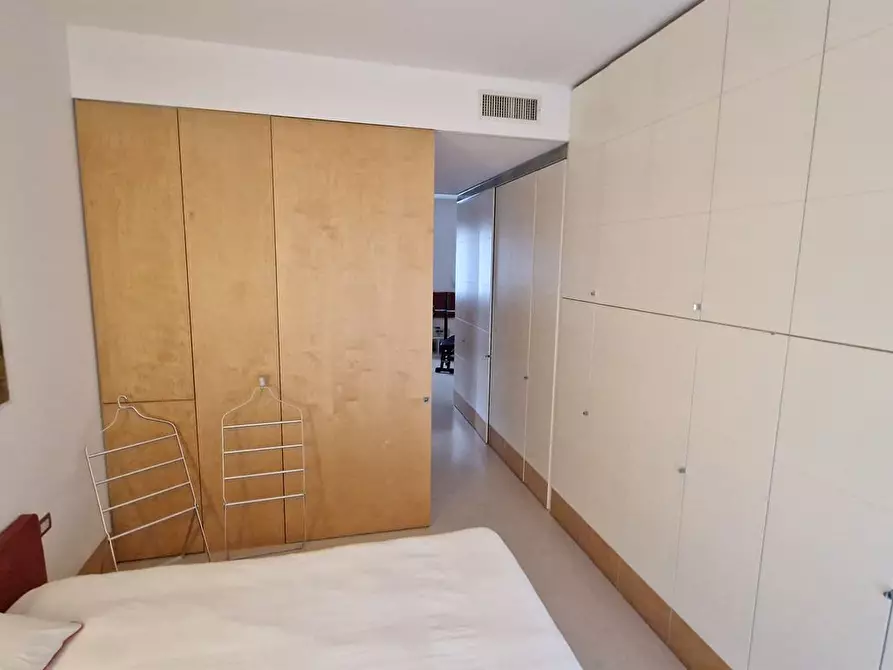 Immagine 6 di Appartamento in vendita  in via barbavara 7 a Milano