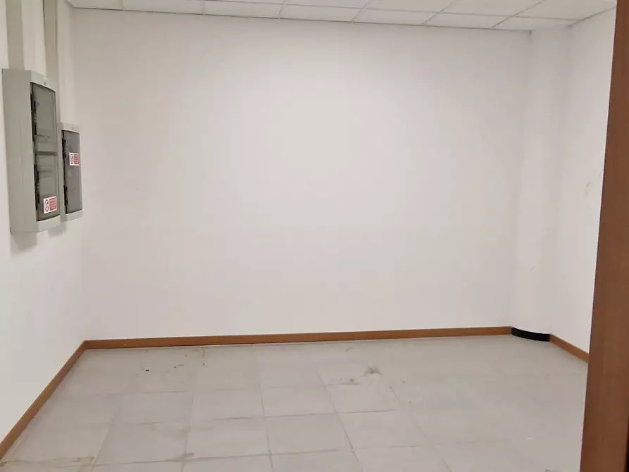 Immagine 5 di Ufficio in vendita  a Lissone