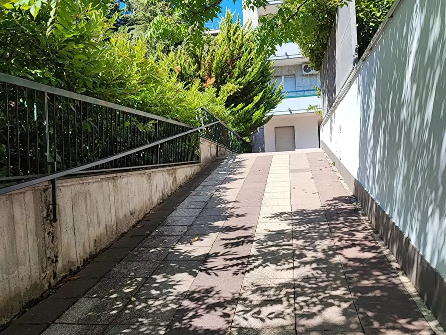 Immagine 8 di Ufficio in vendita  a Campobasso