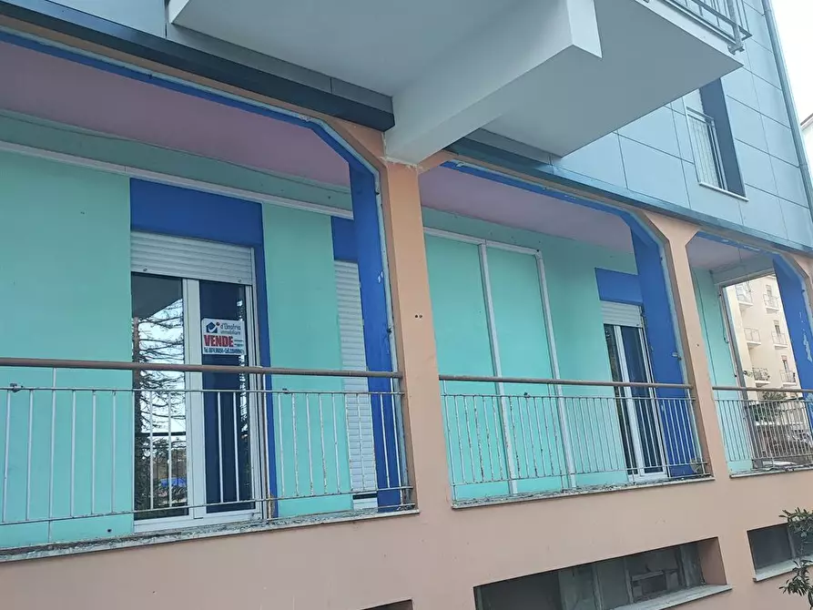 Immagine 4 di Appartamento in vendita  in VIA GENOVA a Campobasso
