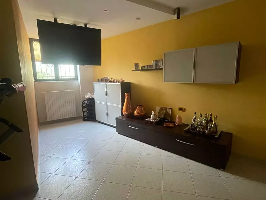 Immagine 8 di Casa semindipendente in vendita  in VIA INDIPENDENZA a Vinchiaturo