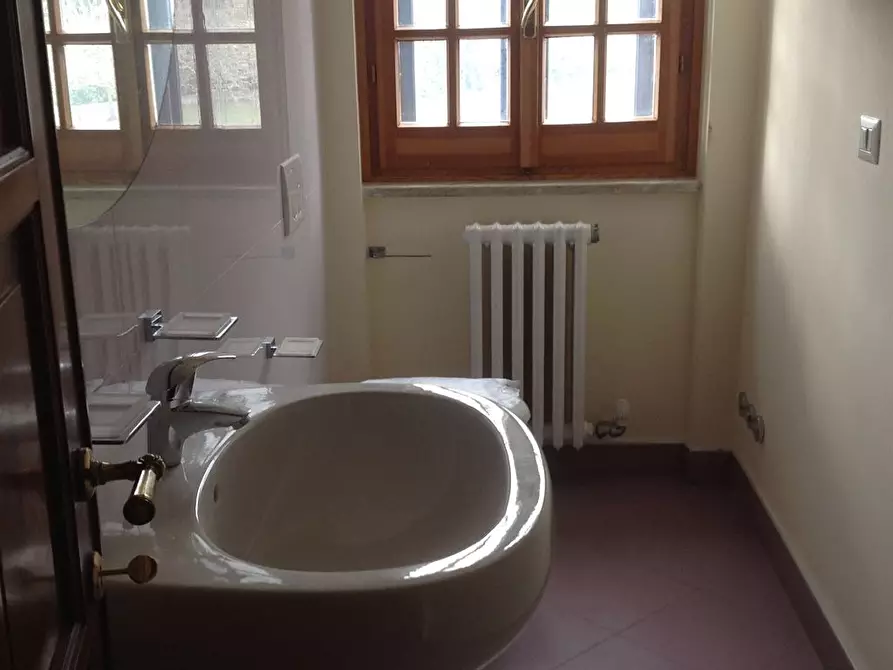 Immagine 9 di Appartamento in vendita  a Campobasso