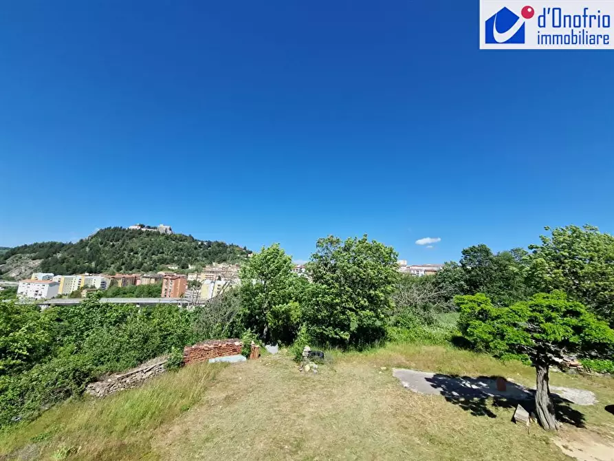Immagine 5 di Villa in vendita  a Campobasso