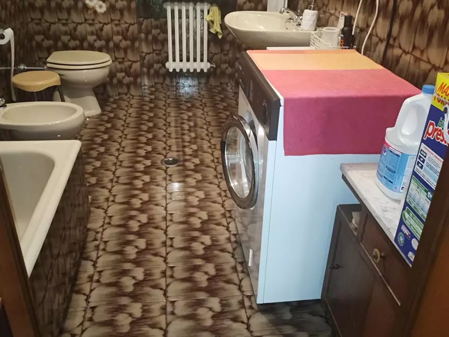 Immagine 9 di Villa in vendita  in CONTRADA PIANELLE a Vinchiaturo