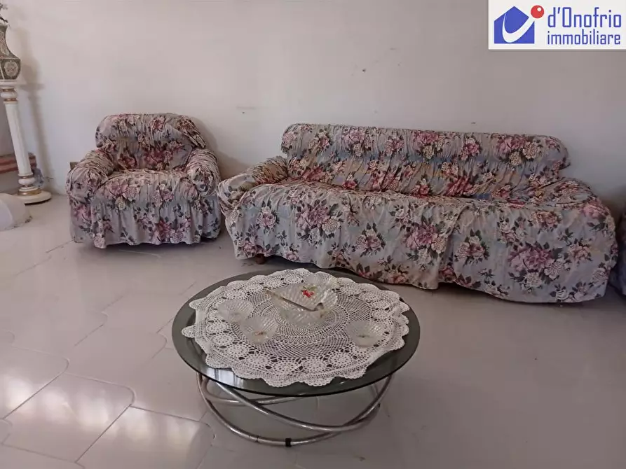 Immagine 3 di Palazzo in vendita  in RIONE DEL POZZO a Duronia