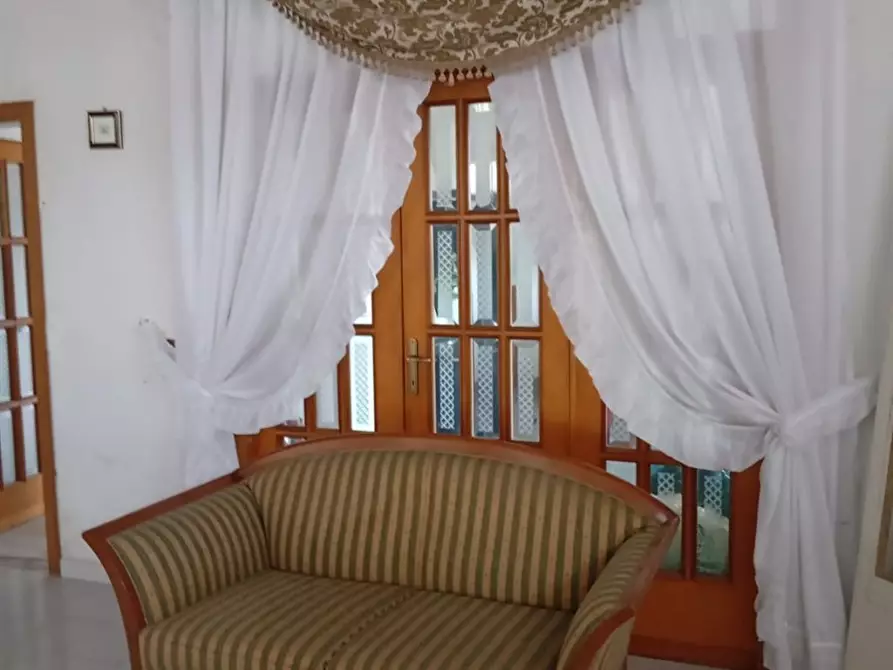 Immagine 1 di Palazzo in vendita  in RIONE DEL POZZO a Duronia