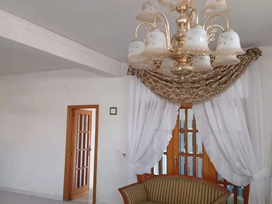 Immagine 2 di Palazzo in vendita  in RIONE DEL POZZO a Duronia