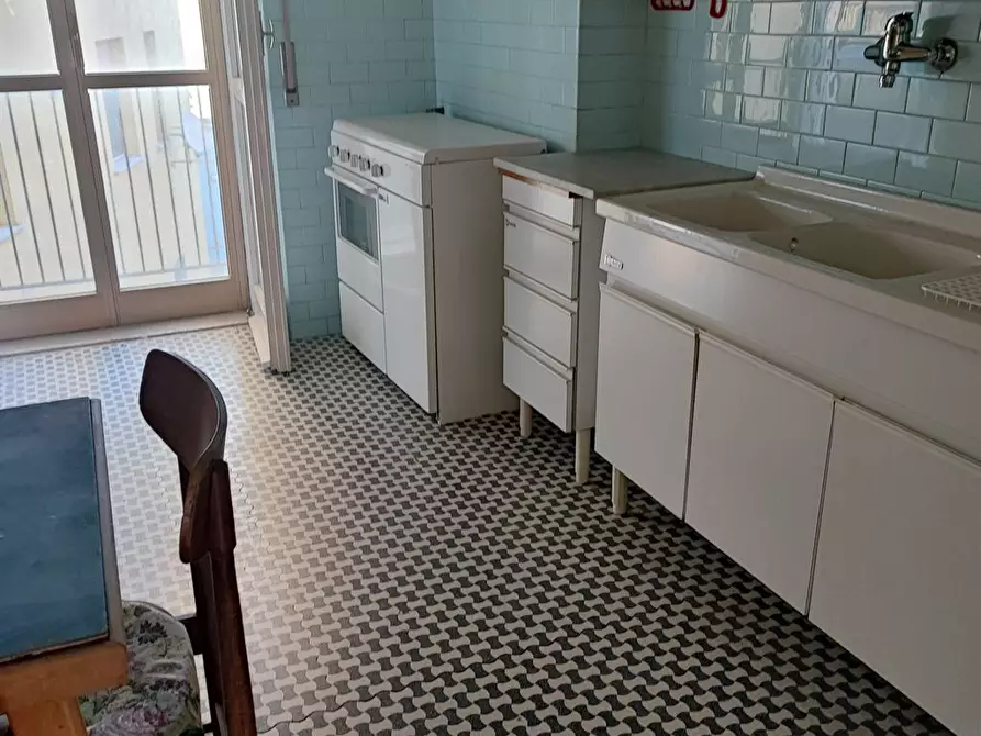 Immagine 5 di Appartamento in vendita  a Campobasso