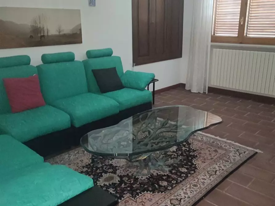 Immagine 2 di Villa in vendita  in VIA POZZO NUOVO a Oratino