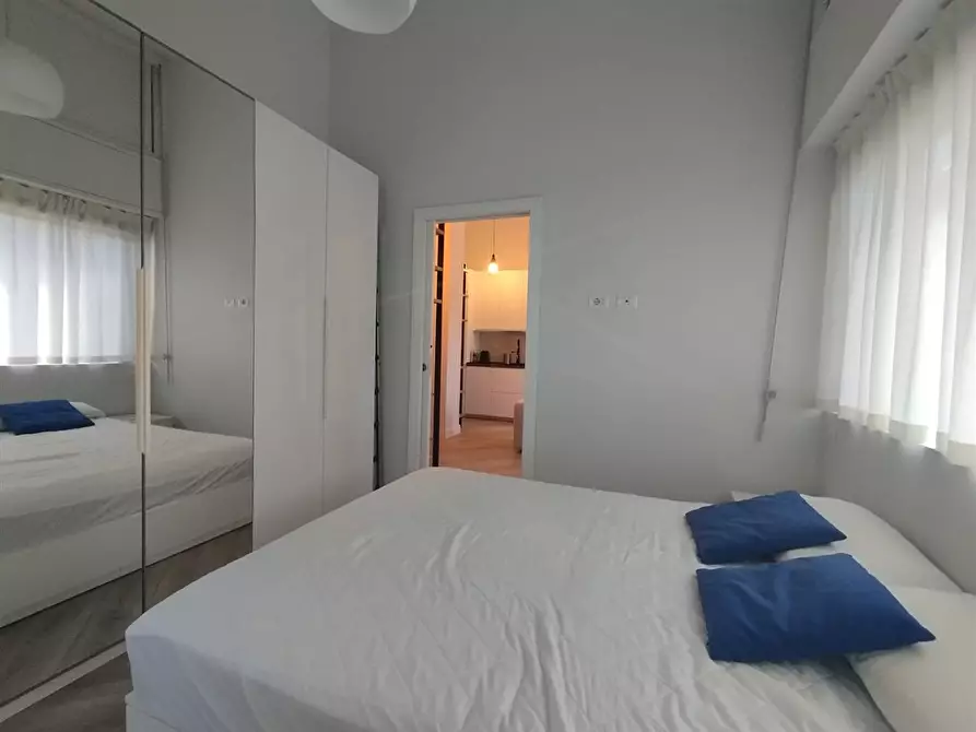 Immagine 7 di Appartamento in affitto  in via Luciano Zuccoli 26 a Milano