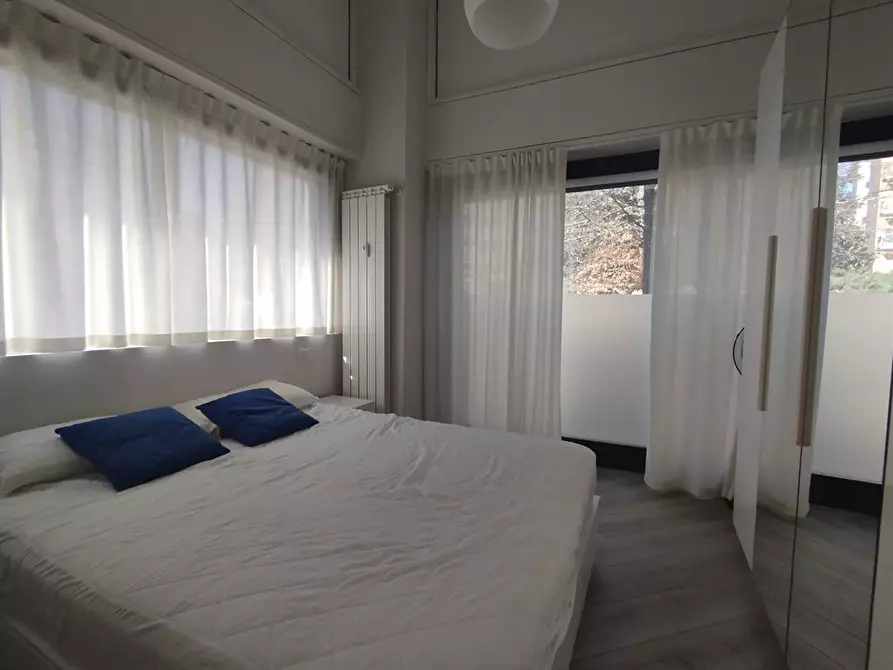 Immagine 6 di Appartamento in affitto  in via Luciano Zuccoli 26 a Milano