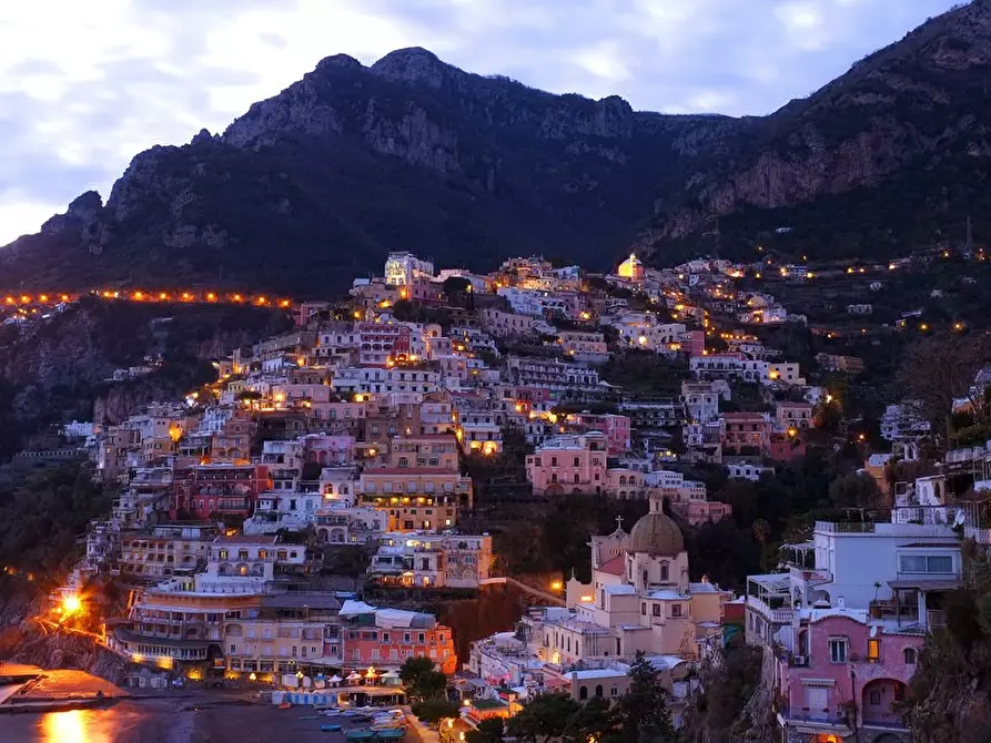 Immagine 8 di Appartamento in vendita  in Via Ferrando 5 a Levanto