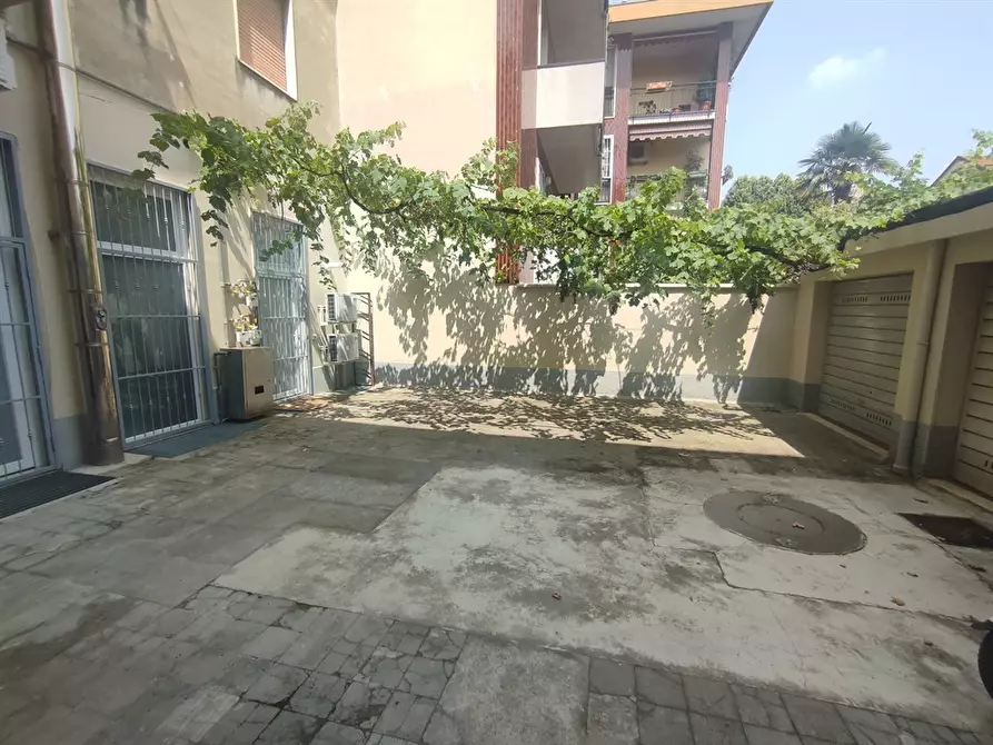 Immagine 9 di Appartamento in vendita  in Via Cesalpino 26/A a Milano