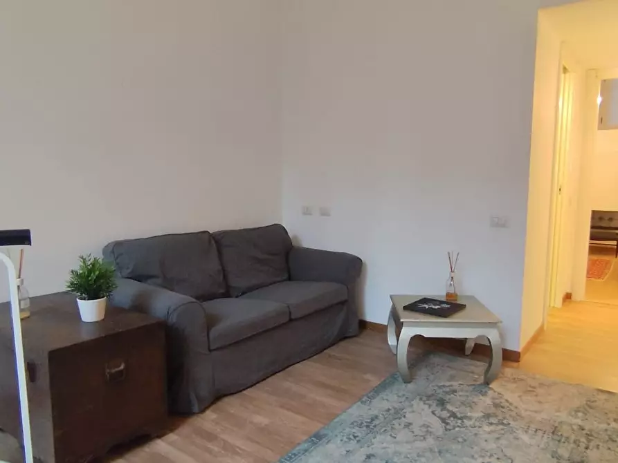 Immagine 1 di Appartamento in vendita  in Via Costa 31 a Milano