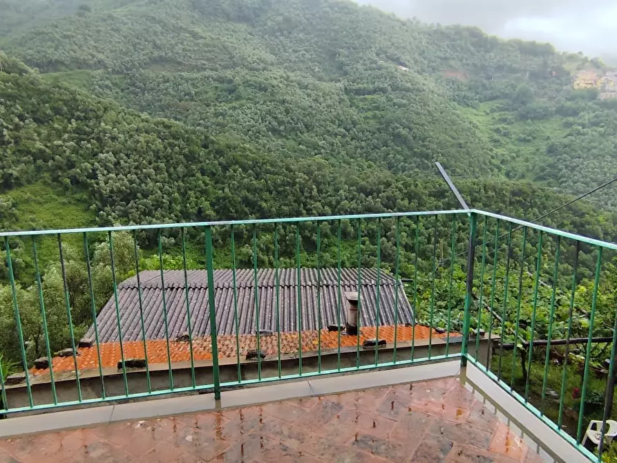 Immagine 5 di Casa indipendente in vendita  in LIZZA a Levanto