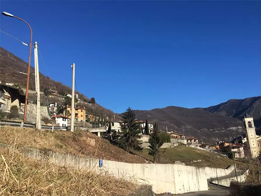 Terreno in vendita in Via Degli Alpini a Adrara San Rocco