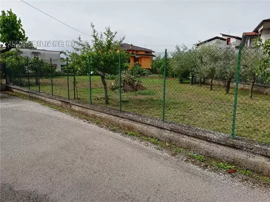 Immagine 3 di Terreno in vendita  in Via Tre Fontane, snc a Pontecorvo