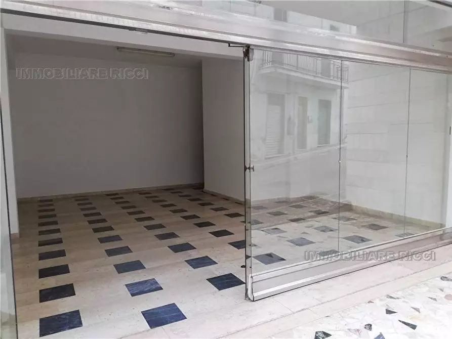 Immagine 3 di Attività commerciale in affitto  in Via Corso Garibaldi, snc a Pontecorvo