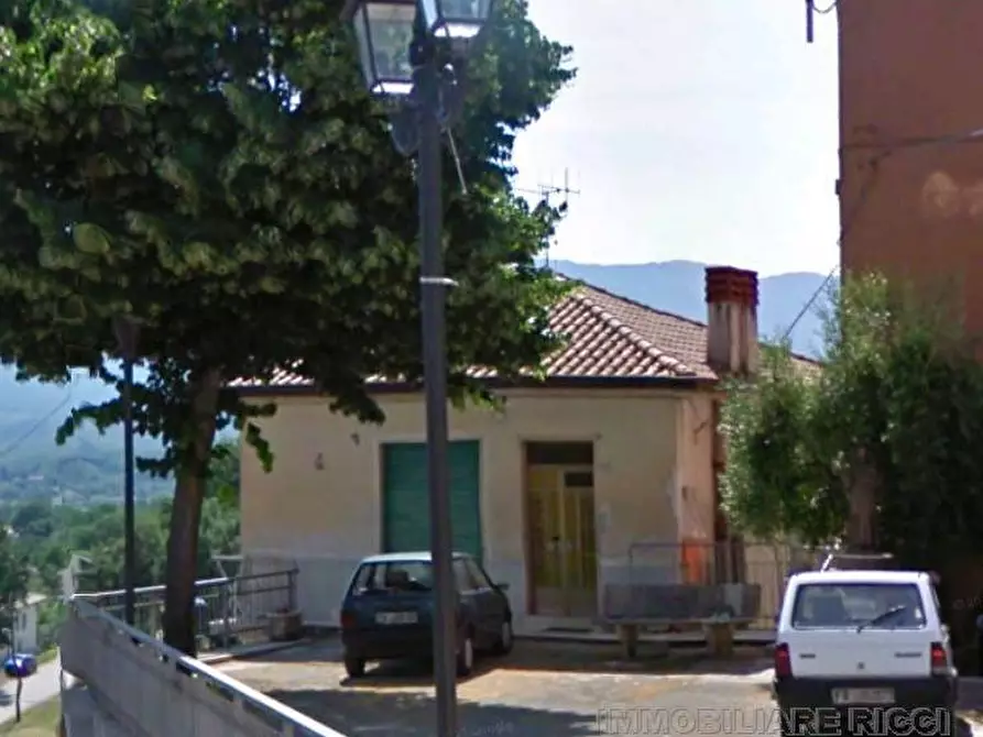 Immagine 2 di Villa in vendita  a Pontecorvo