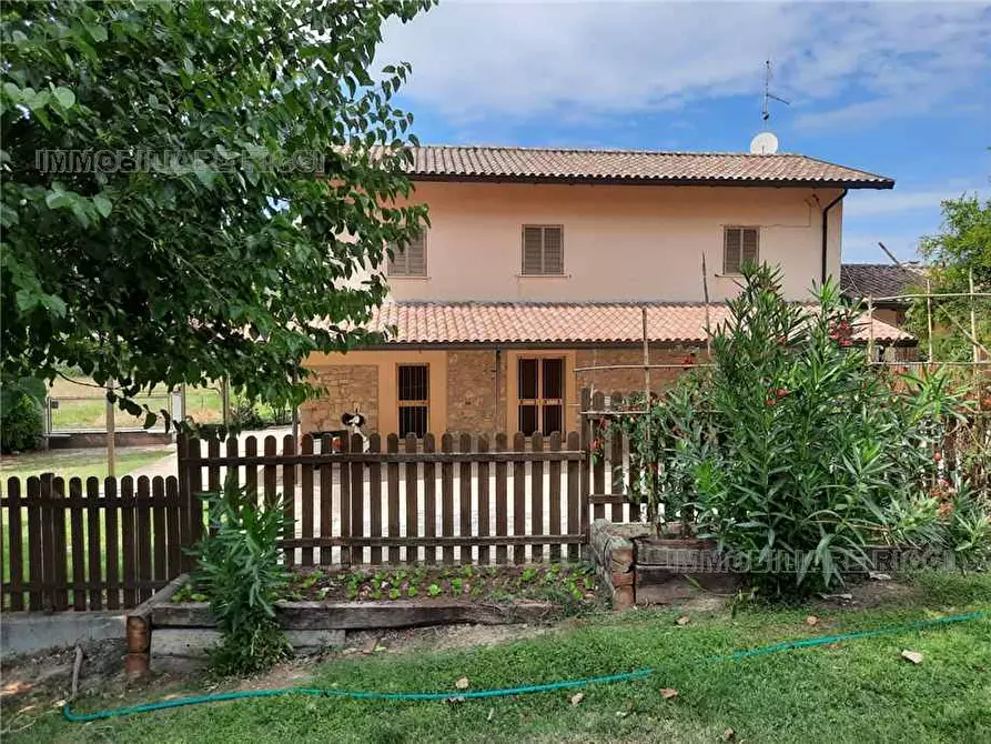 Immagine 2 di Villa in vendita  a Esperia