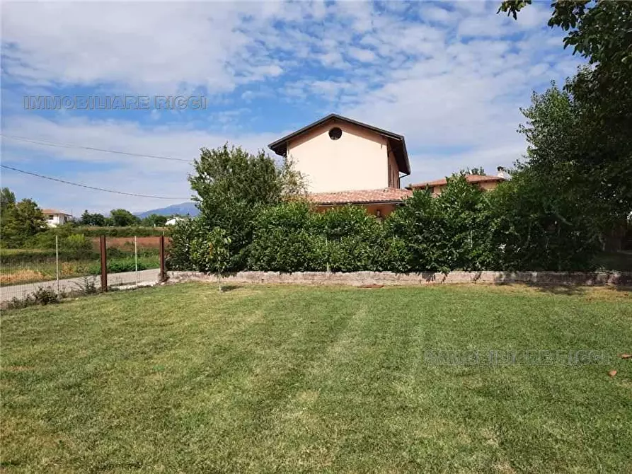 Immagine 4 di Villa in vendita  a Esperia