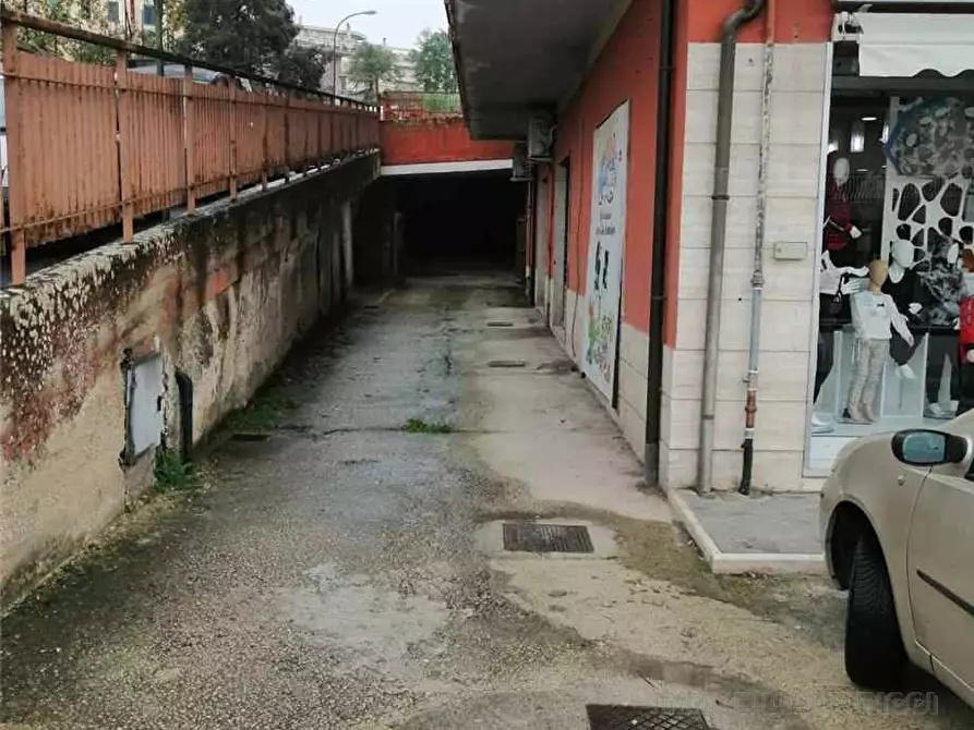 Immagine 2 di Garage in vendita  a Pontecorvo