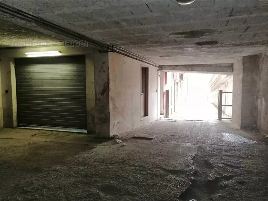 Immagine 5 di Garage in vendita  a Pontecorvo