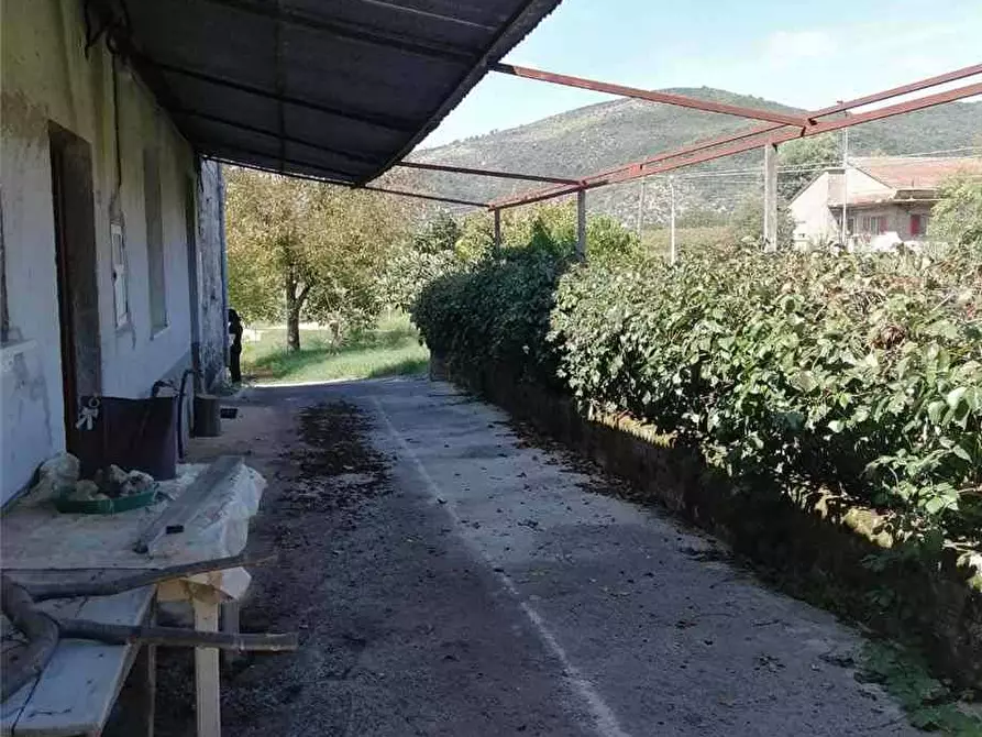 Immagine 9 di Villa in vendita  a Esperia