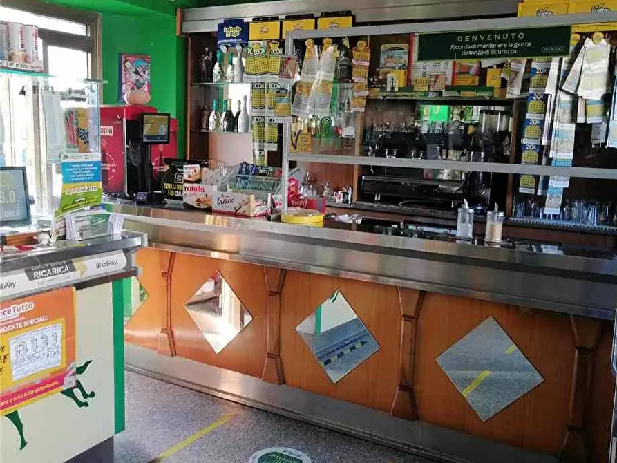 Immagine 4 di Attività commerciale in vendita  a Pontecorvo