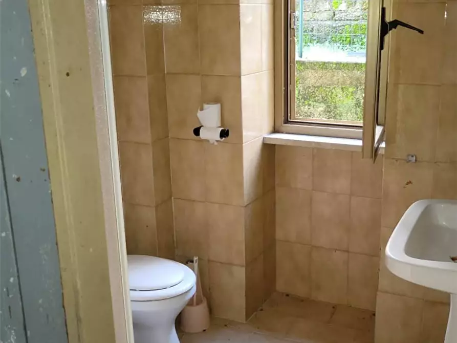Immagine 10 di Villa in vendita  a Pontecorvo