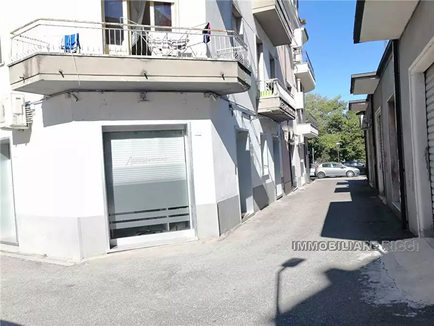 Immagine 9 di Stabile in vendita  a Pontecorvo