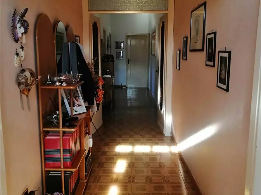 Immagine 6 di Villa in vendita  a Pontecorvo