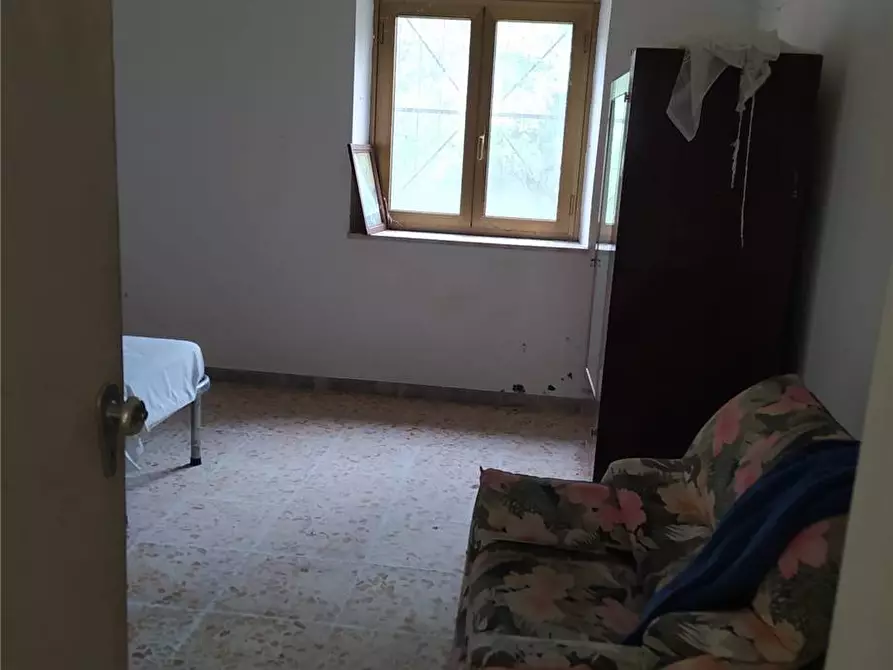 Immagine 5 di Villa in vendita  a Pontecorvo