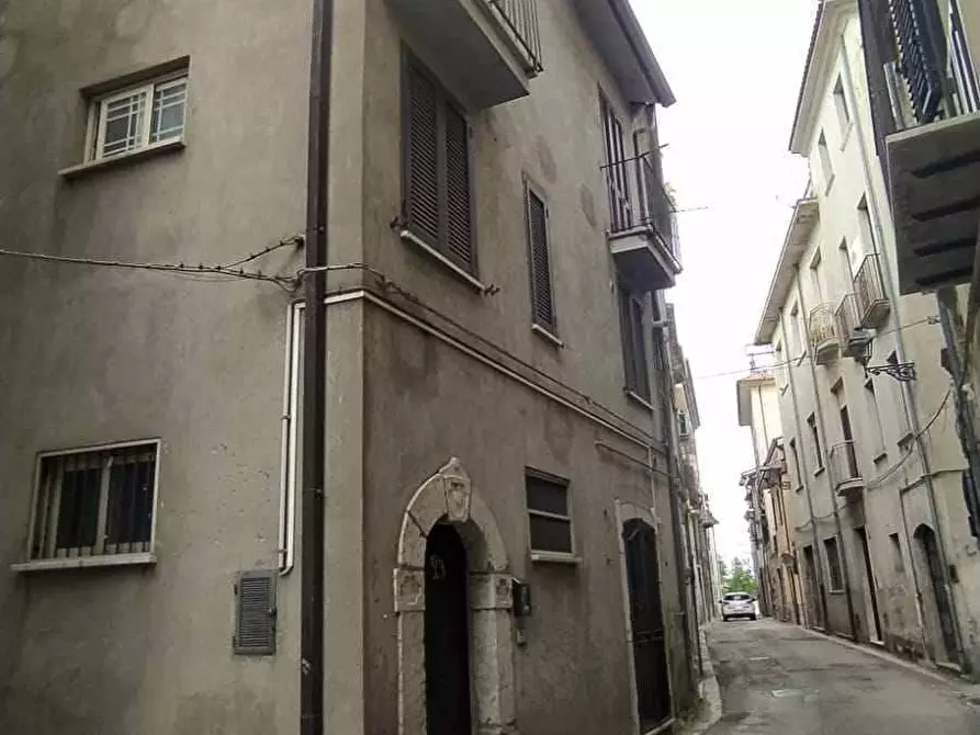 Immagine 2 di Villa in vendita  a Pontecorvo
