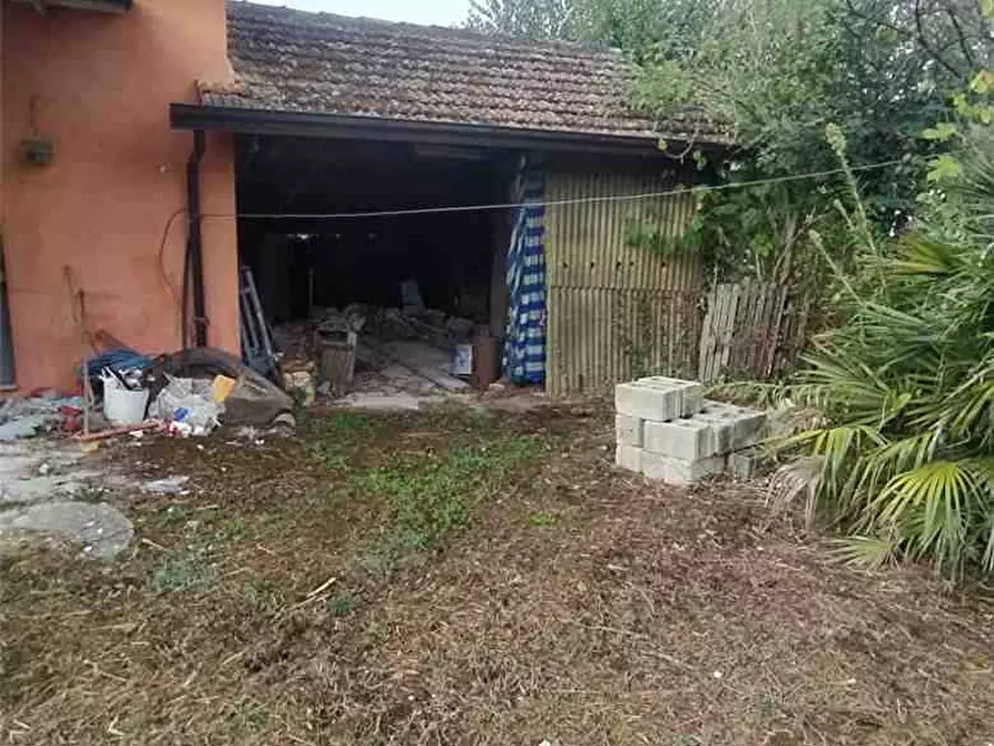 Immagine 10 di Villa in vendita  a Esperia