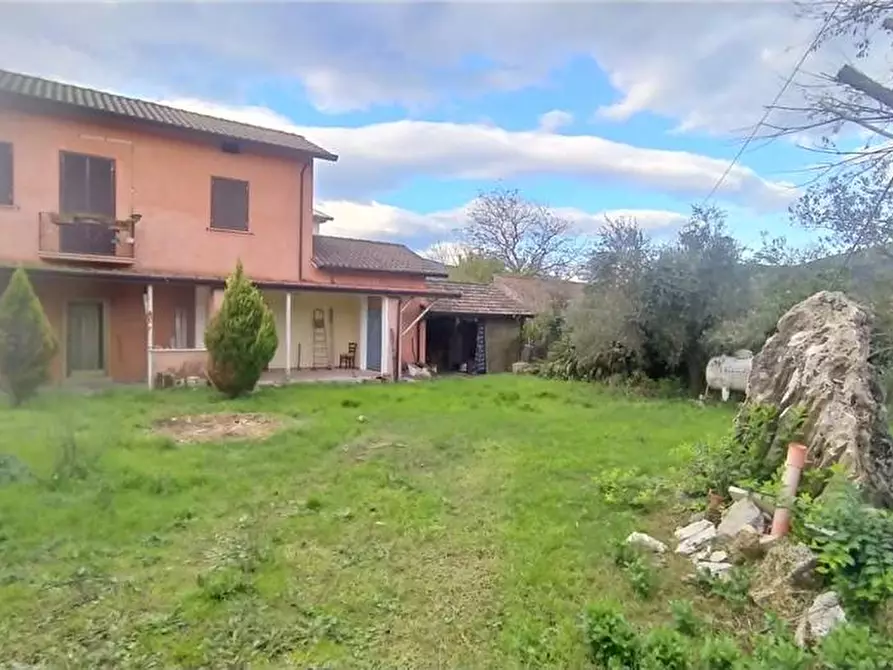 Immagine 3 di Villa in vendita  a Esperia