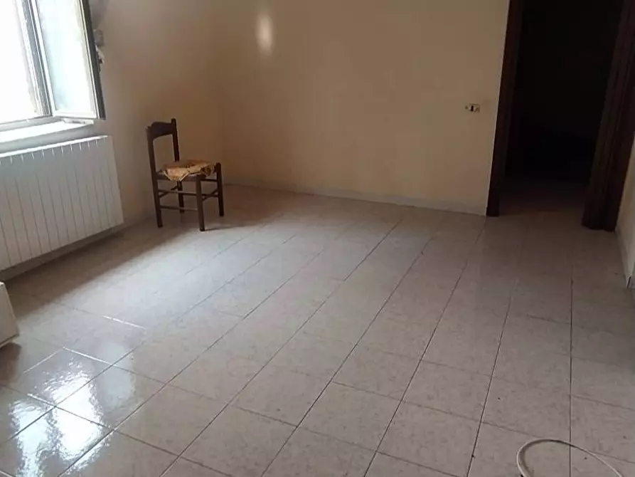 Immagine 5 di Villa in vendita  a Esperia