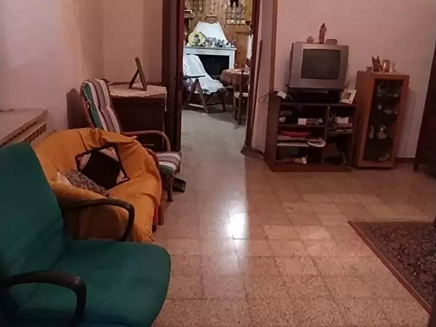 Immagine 5 di Villa in vendita  a Pontecorvo