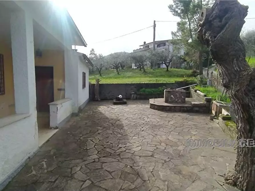 Immagine 2 di Villa in vendita  a Pico