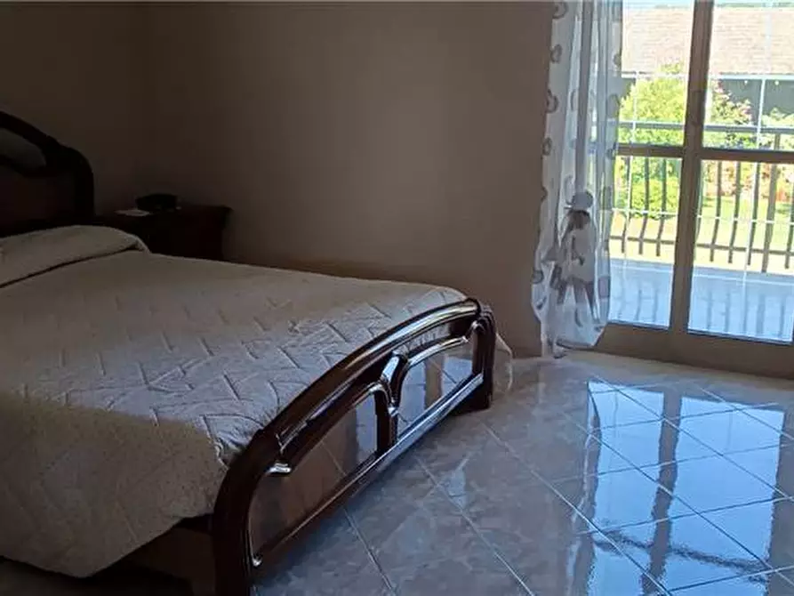 Immagine 11 di Villa in vendita  a Pontecorvo