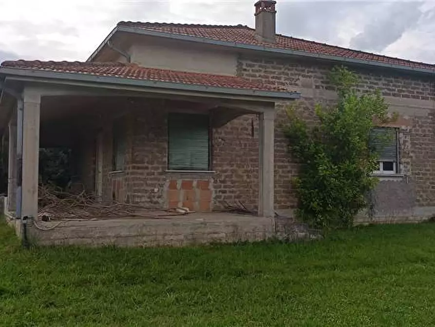 Immagine 2 di Villa in vendita  a Pontecorvo