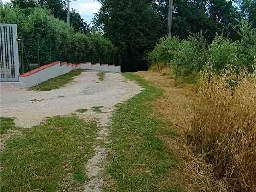 Immagine 8 di Villa in vendita  a Pontecorvo