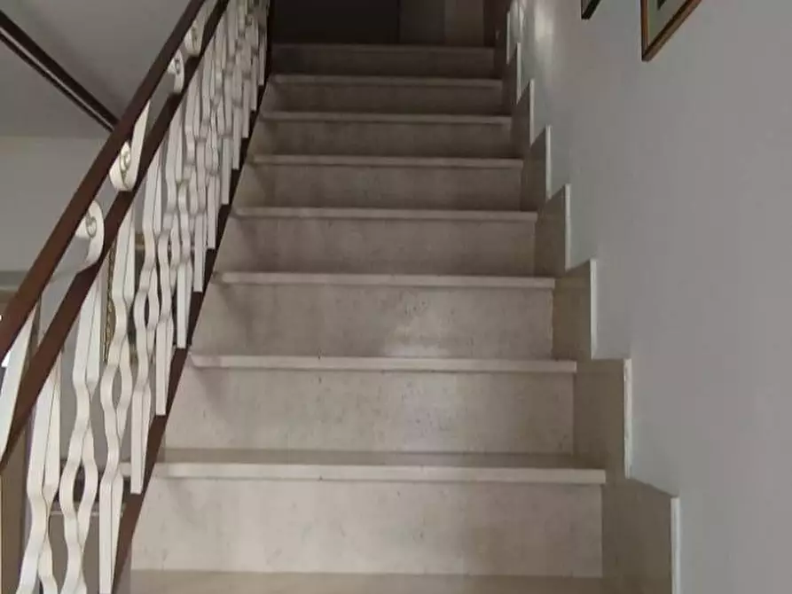 Immagine 5 di Villa in vendita  a Pontecorvo