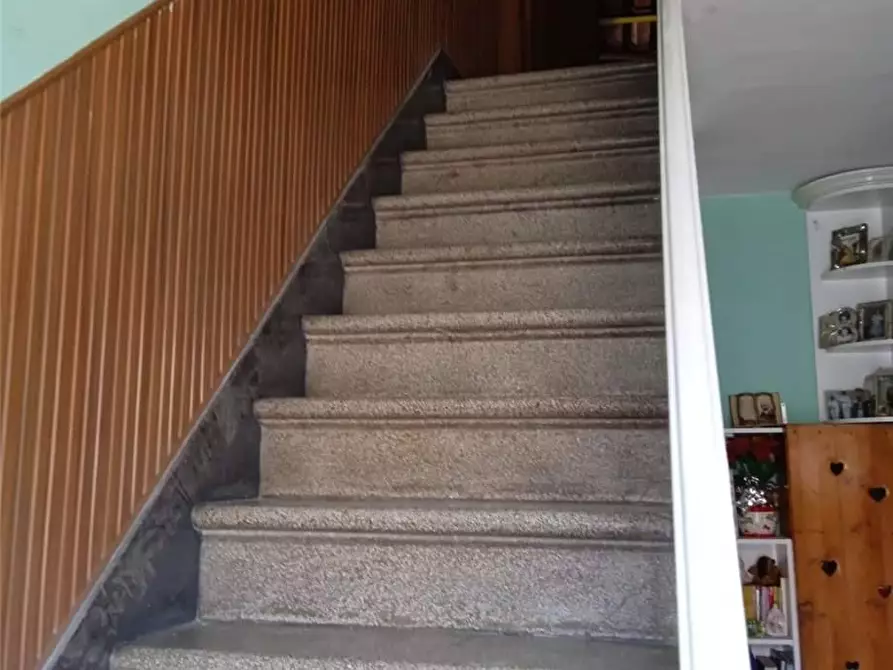 Immagine 5 di Villa in vendita  a Pontecorvo