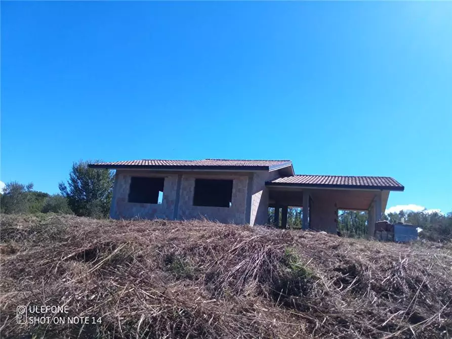 Immagine 2 di Rustico / casale in vendita  a San Giovanni Incarico