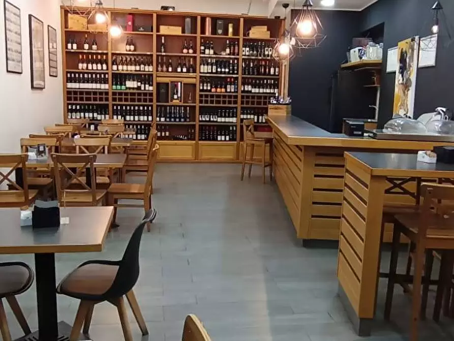 Immagine 6 di Attività commerciale in vendita  a Pontecorvo