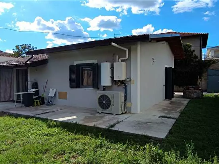 Immagine 10 di Villa in vendita  a Pontecorvo
