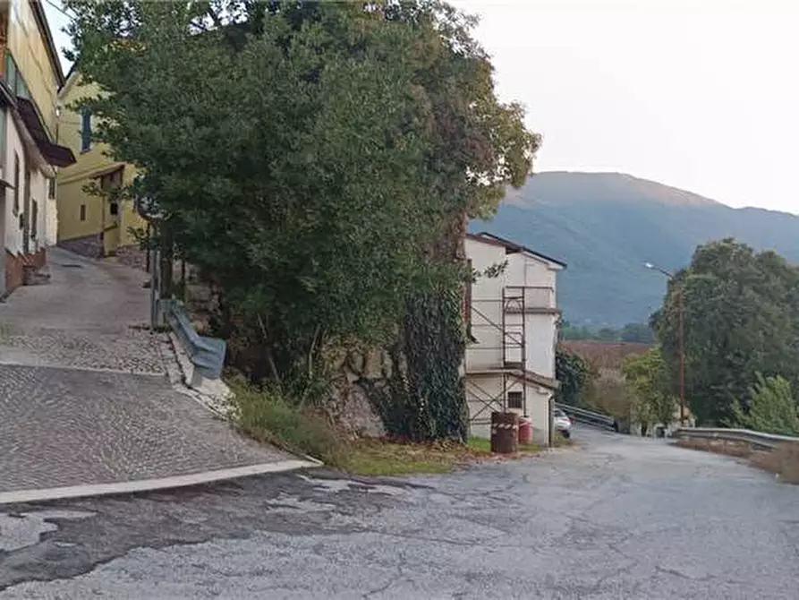 Immagine 13 di Villa in vendita  a Esperia